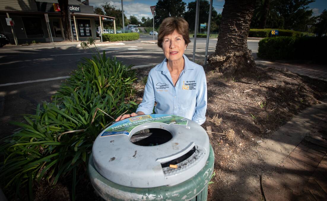 Tamworth Regional councillor Helen Tickle said the smoke-free areas had extended along Peel Street. Picture by Peter Hardin