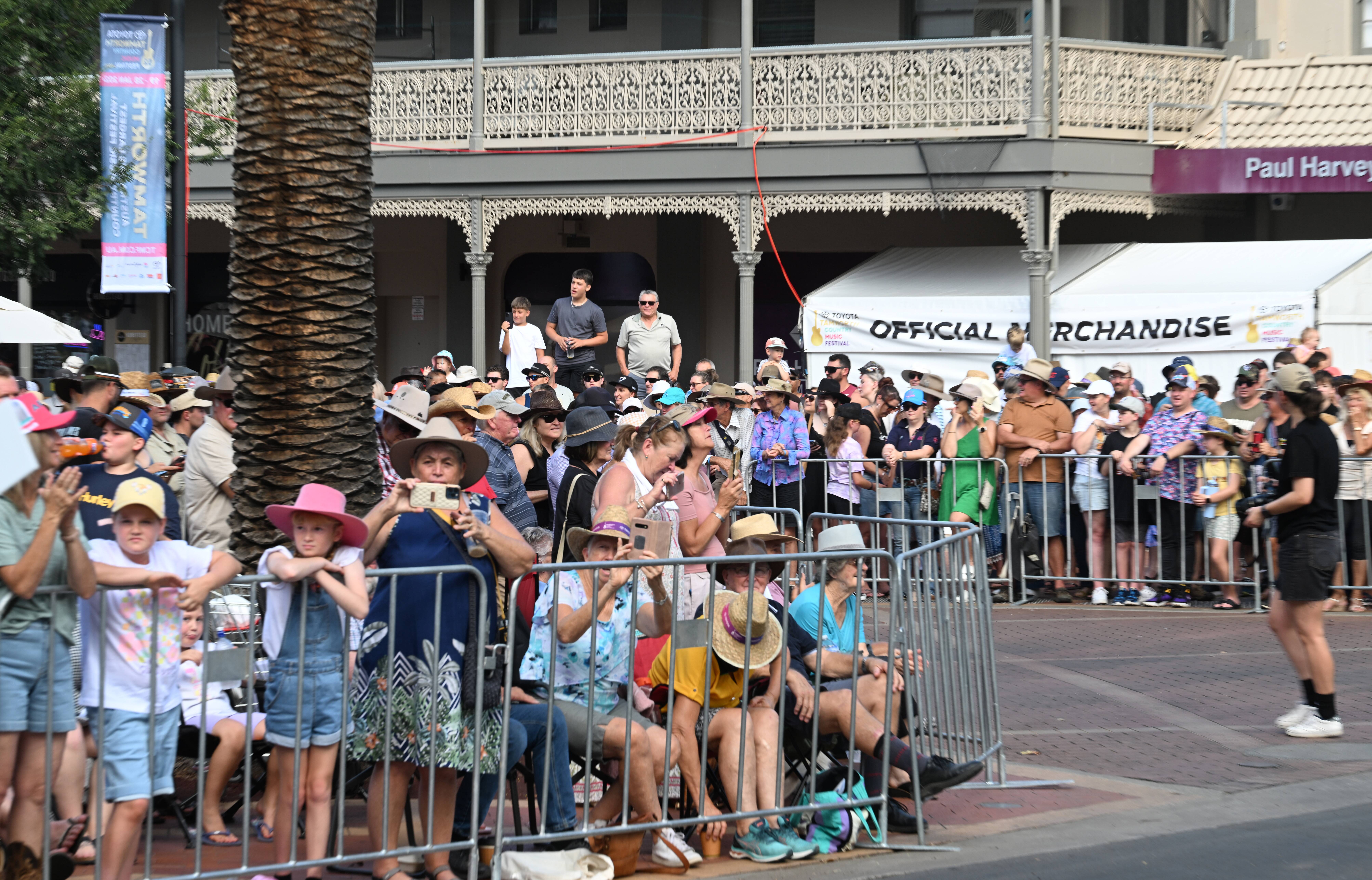 The 33rd Great Country Music Super Duck Race - Tamworth Country