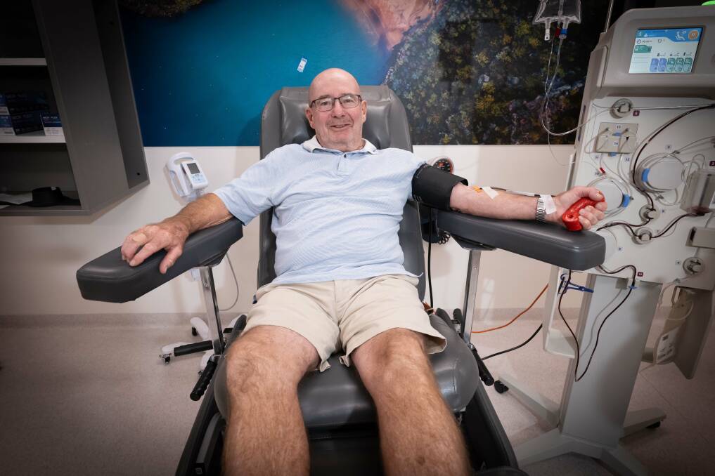 Tamworth's Les Fulcher has notched up 500 blood and plasma donations - one of only 100 nationwide to do so. Picture by Peter Hardin 