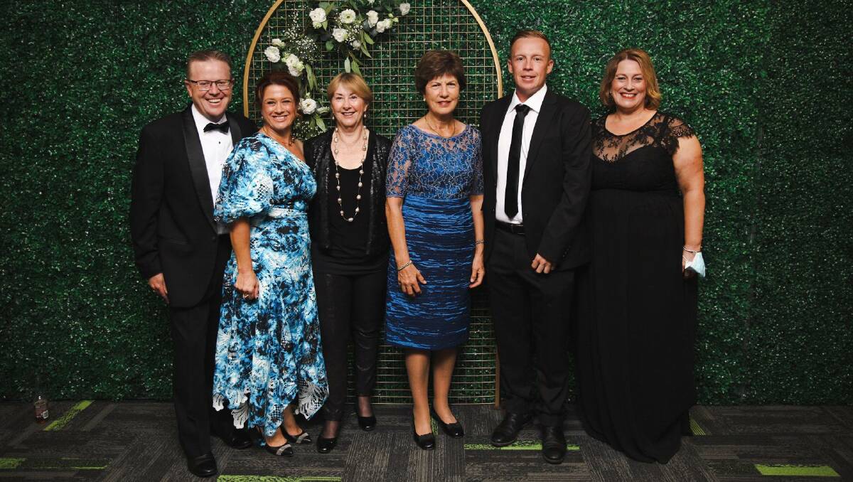 Paul and Gail Bennett, Juanita Wilson, Helen Tickle, Michael Buckley and Stephanie Cameron at the 2022 Quality Business Awards gala presentation. Picture by Love Story Photography