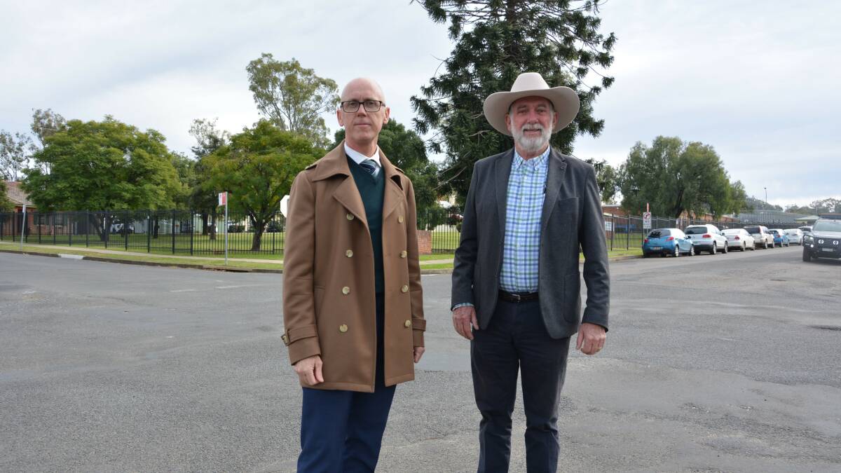 Tamworth Regional Council's manager of operations and construction, Murray Russell and mayor Russell Webb on the corner of Dean Street and Johnston Street. Photo: Caitlin Reid
