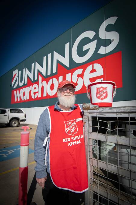 David Eslick helping to raise money for the Salvation Army through its Red Shield Appeal, at Bunnings. Picture by Peter Hardin.