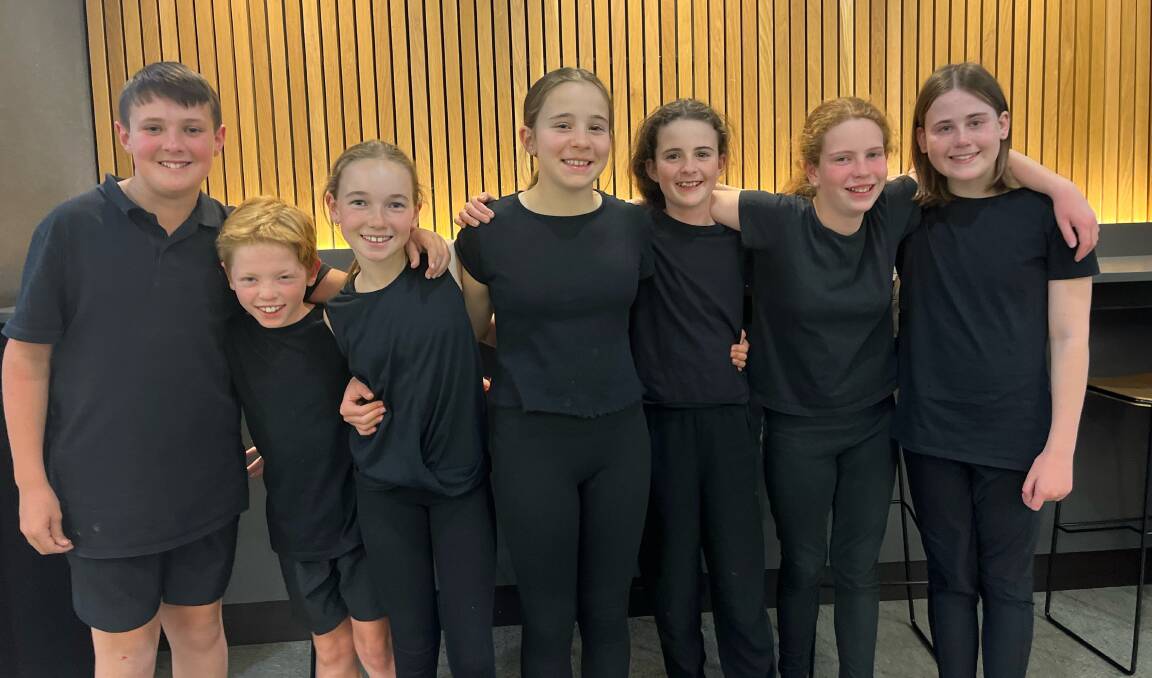 Representing Nemingha PS Lucas Godden, Toby Smith, Lillian Stass, Stella Bridges, Heidi Hawkins, Emily Crocker, Stella Peters competed in the Tournament of Minds in Sydney. Picture supplied.