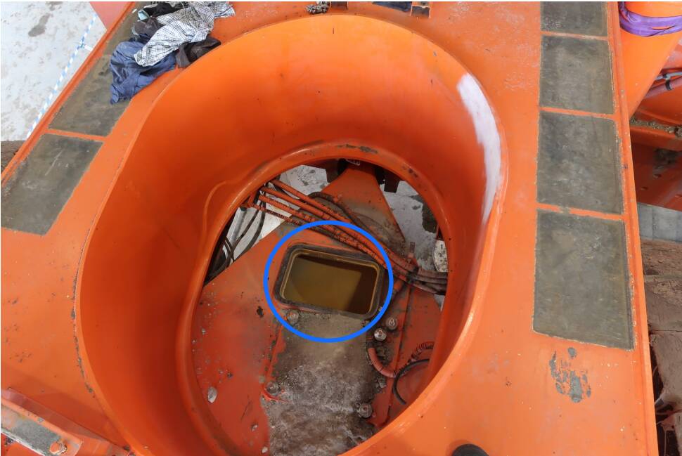 The lifting plate was being manipulated through the whole at the Whitehaven Coal-operated mine. Picture supplied by NSW Resources Regulator