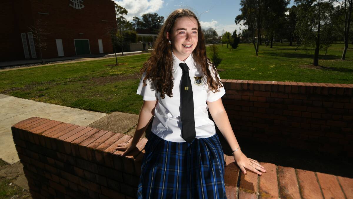 READY: Tamworth High School student Elizabeth Woods is looking forward to learning about genetics after being selected for a UNE program. Photo: Gareth Gardner