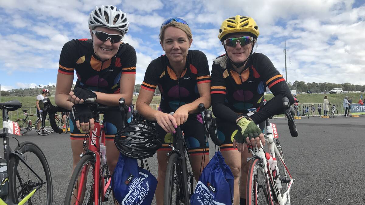 STYLISH START: Tamworth Cycle Club's women's road racing team of Breanna Chillingworth, Min McDonald and Alyssa Rogan.