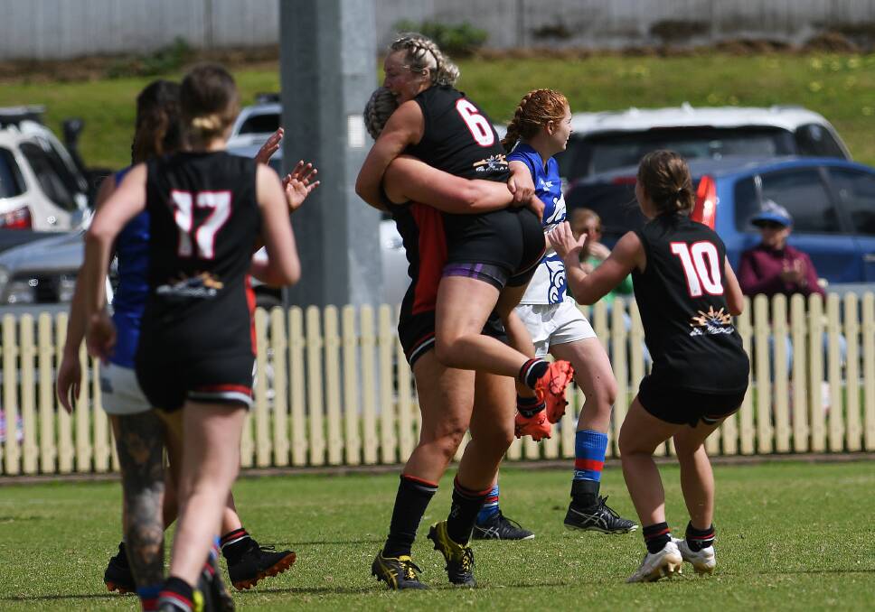 Inverell have beaten Gunnedah by a point in the women's grand final. Picture by Gareth Gardner 