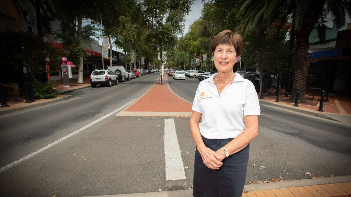 Councillor Helen Tickle said the beautification of Peel Street drew people to Tamworth. Picture by Peter Hardin