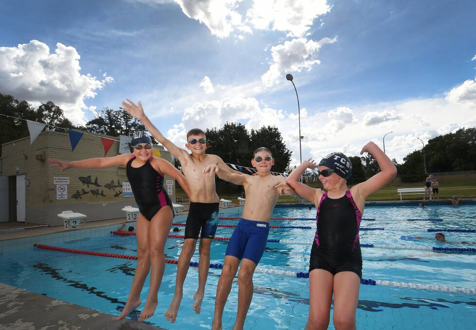 Luci Ryan, Josh Morgan, Cooper Morgan and Georgina Pearson make a splash at the pool in Tamworth on the final day of summer. Picture by Gareth Gardner