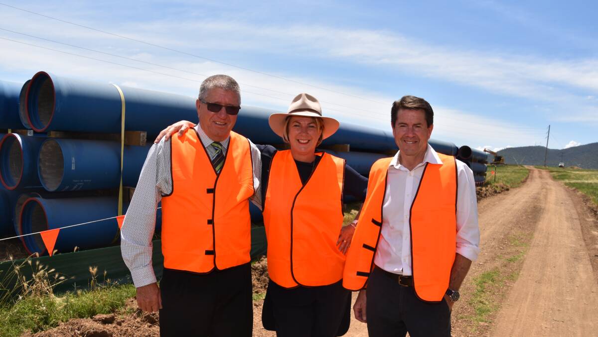 PIPE DREAM: Col Murray, former water minister Melinda Pavey and Kevin Anderson announce a Dungowan pipeline milestone, in October. Photo: Andrew Messenger