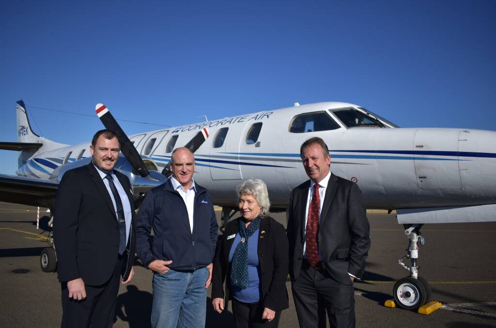 UP AND AWAY: General Manager Stewart Todd (left) has resigned from the Narrabri Shire Council. Photo: file
