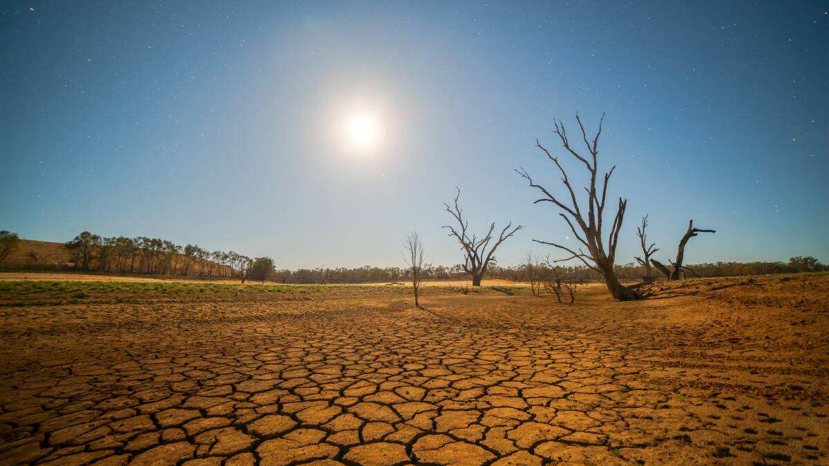 With climate change hitting the region hard in the coming decades, rainfall could halve in Tamworth for some 24 month periods during the worst droughts in the driest climate scenario.