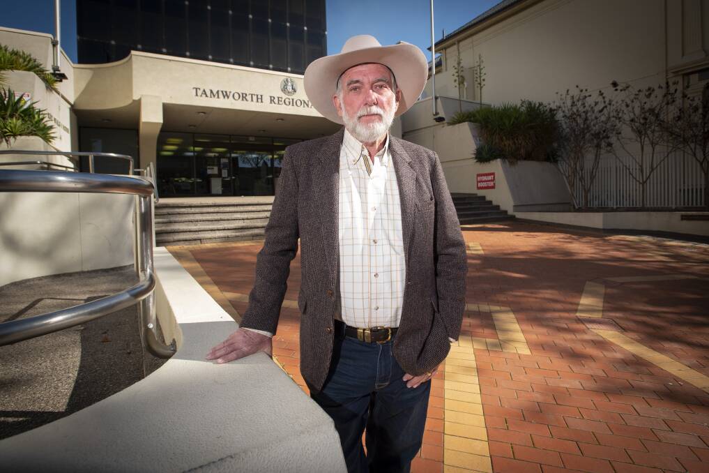 DAM WOES: Tamworth Regional Council mayor Russell Webb said if the Dungowan Dam doesn't go ahead, ratepayers will be forced to foot a huge bill. Photo: Peter Hardin
