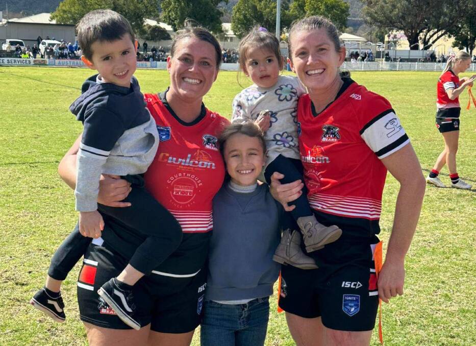 Rachel (left) and Steph Halpin celebrate their premiership win with their kids, Lincoln, Aria, and Halle. Picture supplied.