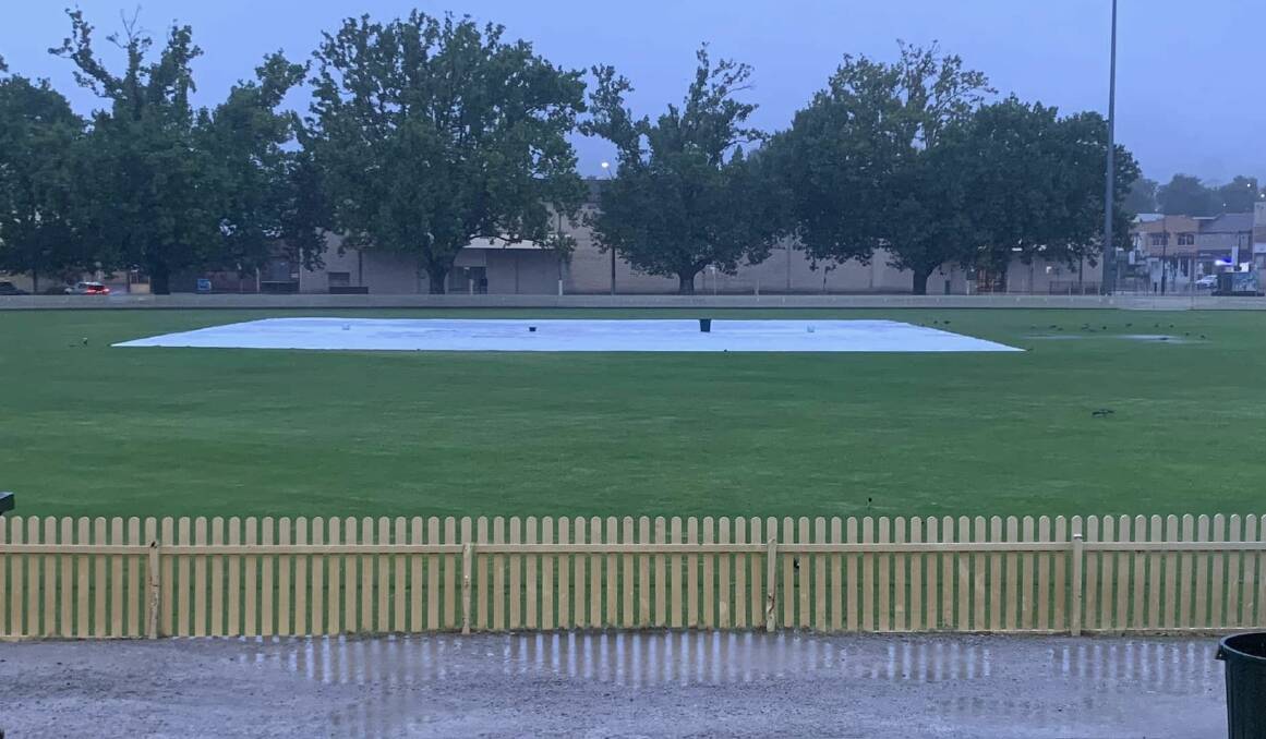 It was perfect conditions for ducks but not much else at No.1 Oval. Picture Greg Kellett