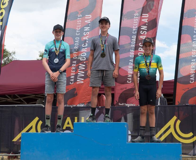 Ben Shaw (right) placed third on both days of the national series round in Canberra on the weekend. Picture Tamworth Mountain Bikers Facebook