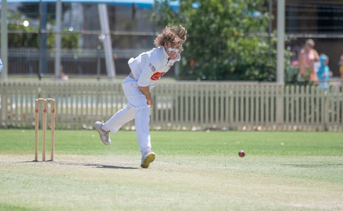 Jett Lee was one of the chief wicket-takers for the colts. Picture Peter Hardin