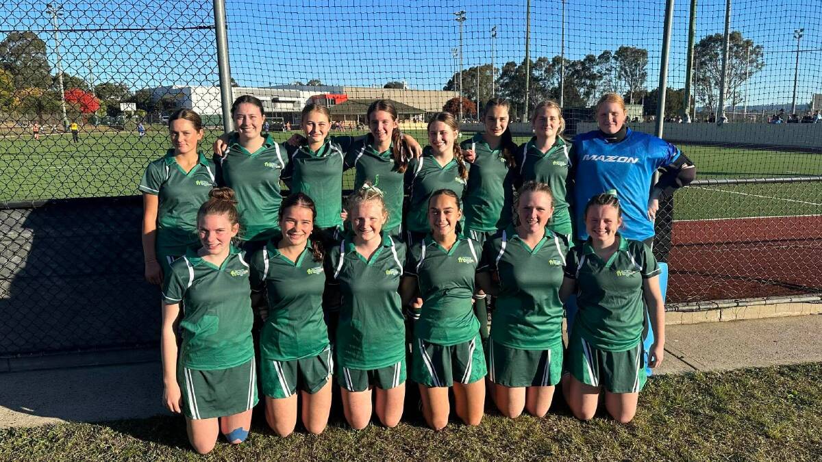 The Tamworth 1 girls had a strong weekend at the state under 18s championships, making it to the semi-finals in Division 2.