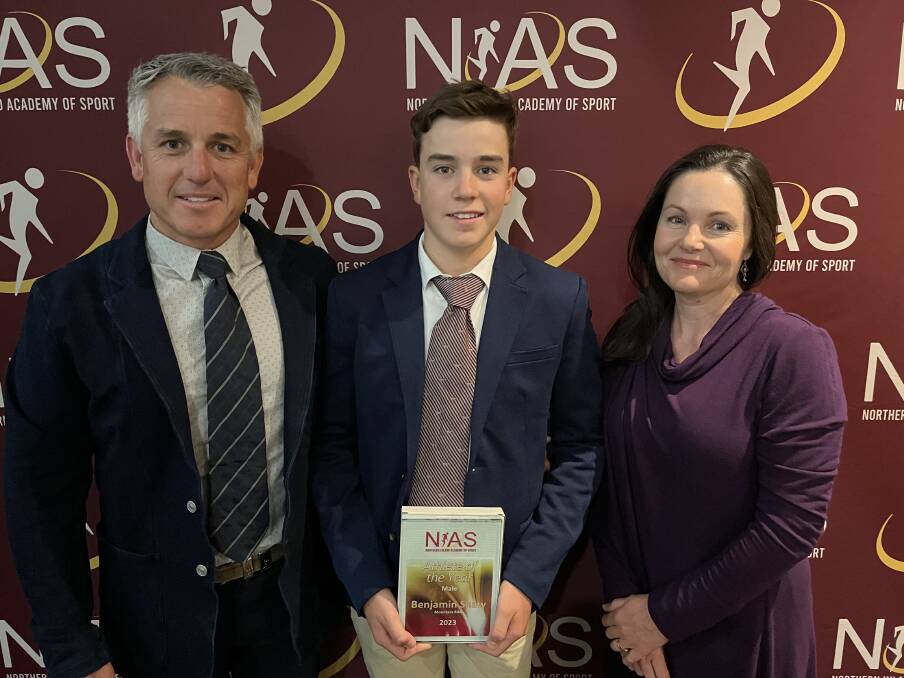 Ben Shaw with proud parents Chris and Amanda after being named the NIAS Male Athlete of the Year for 2022-23. 