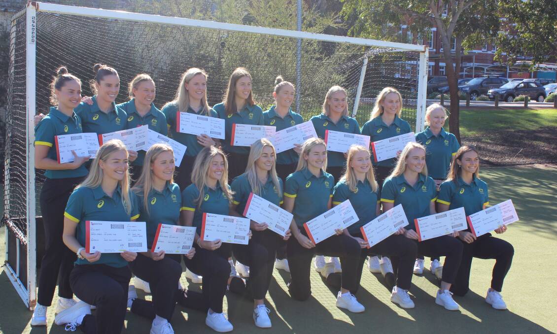 Arnott (front left) with her fellow Hockeyroos Olympic squad members at Monday's announcement.