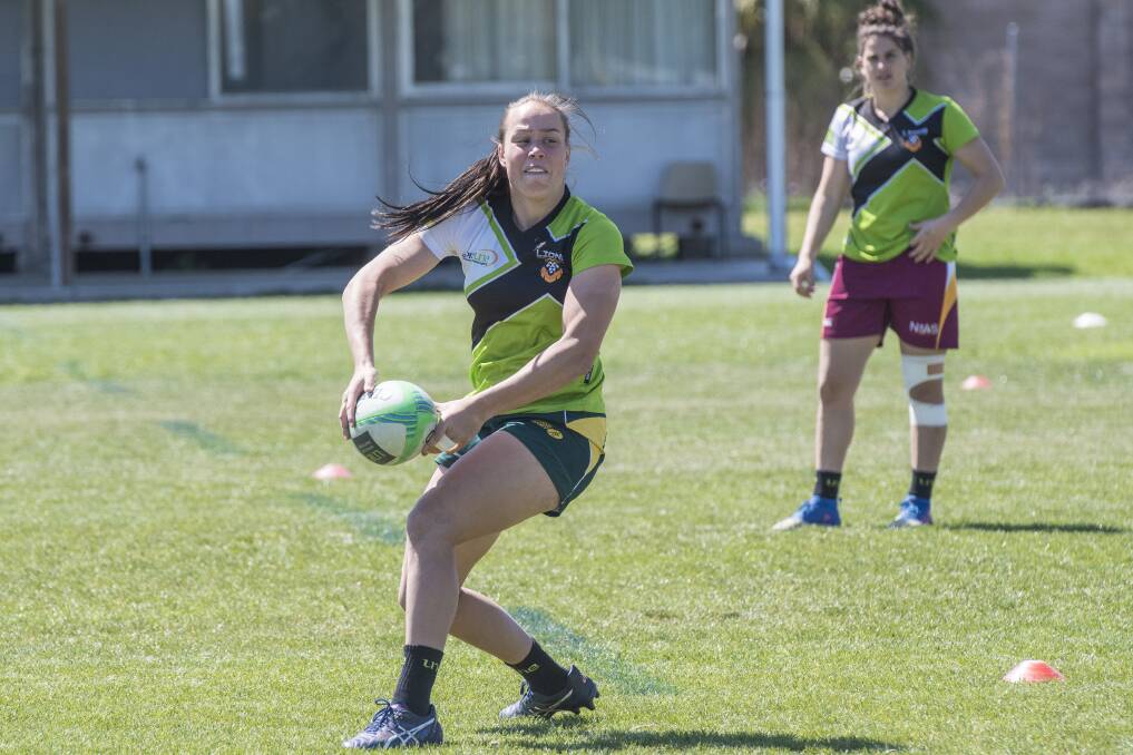Rhiannon Byers was a standout for the UNE Lions two weeks ago in Brisbane. Photo: Peter Hardin