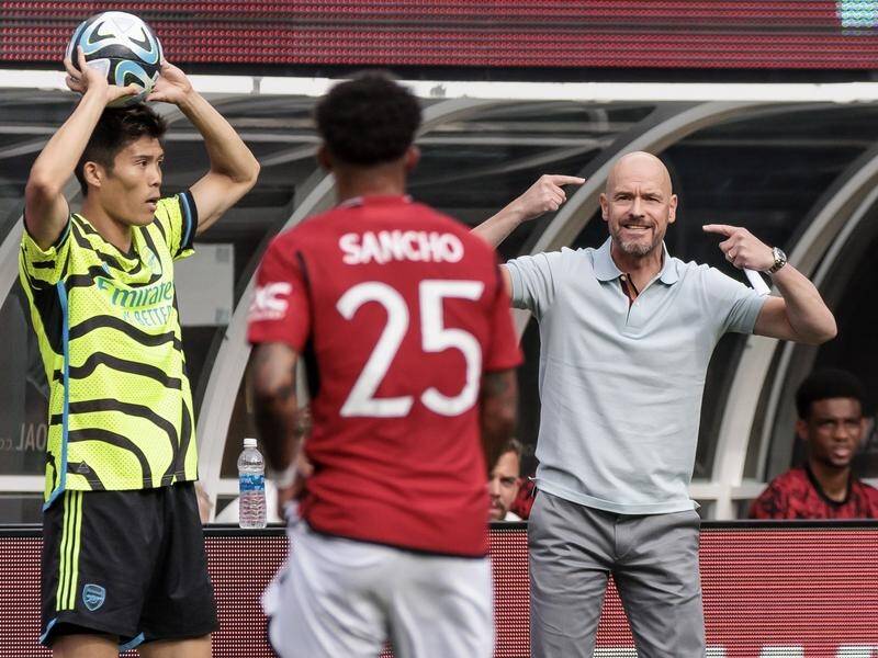 Manchester United manager Erik Ten Haag (R) gesticulates at Jadon Sancho but they have now made up. (EPA PHOTO)