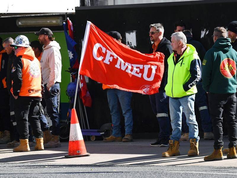 Queensland's government will not meet with the construction union amid allegations interstate. (Jono Searle/AAP PHOTOS)