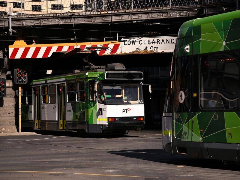 The Victorian government says its new tram contract has benchmarks to hold operators to account. (Joel Carrett/AAP PHOTOS)