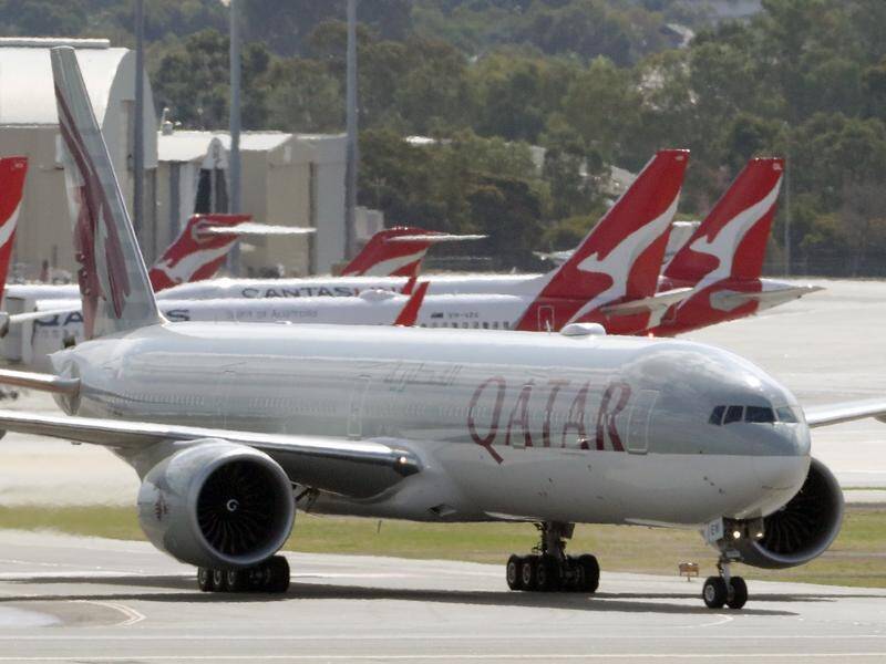 Qantas has refused to table its submission to the government to block more Qatar Airways flights. (Richard Wainwright/AAP PHOTOS)