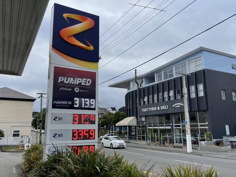 Z Energy is among the New Zealand petrol outlets reporting fuel pump outages. (Ben McKay/AAP PHOTOS)