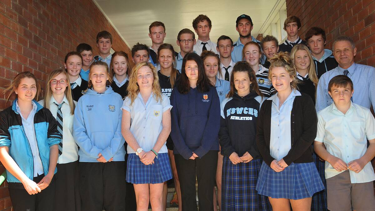 Tamworth High’s boys and girls will contest the state hockey finals series in Lithgow. Photo: Geoff O’Neill 080914GOA01