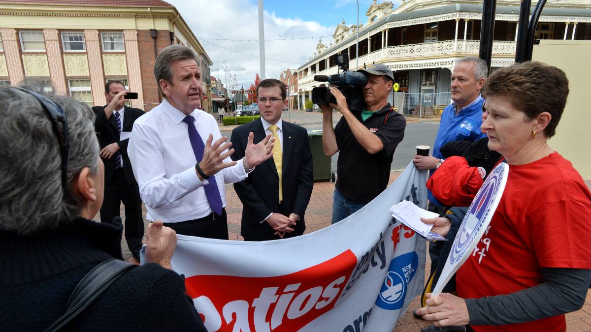 Barry O'Farrell visits Armidale in May. Photo:Barry Smith 140513BSA15
