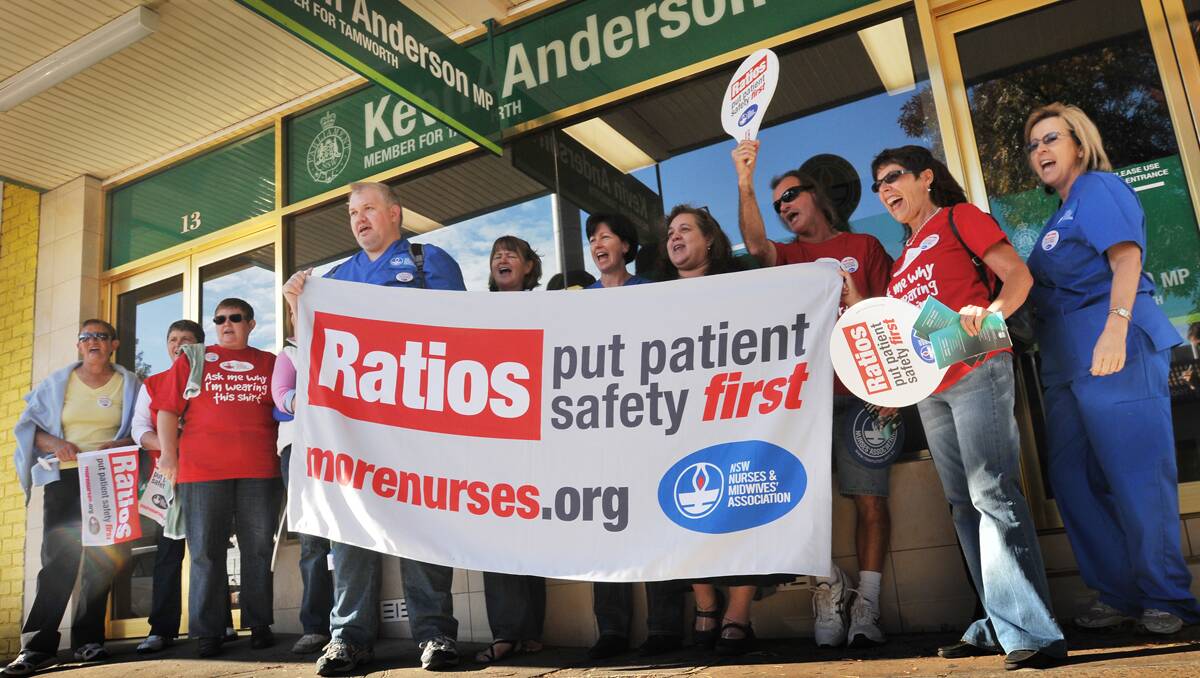 CAMPAIGN: Local nurses, including NSW Nurses’ and Midwives’ Association Tamworth branch president Matt Cartan, front left, have called on Kevin Anderson to support them in their award claim for greater nurse-to-patient ratios. Photo: Gareth Gardner 310513GGA02